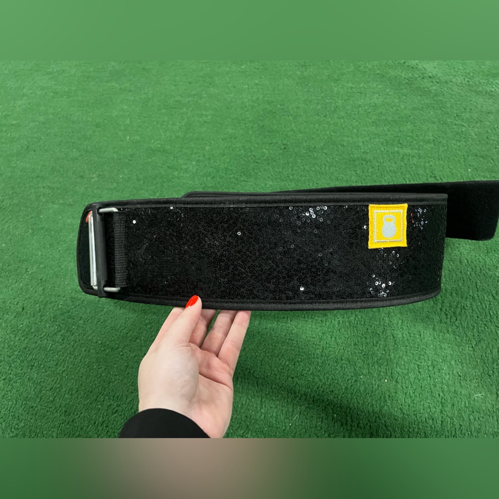 2POOD Women’s Weightlifting Belt - Size L